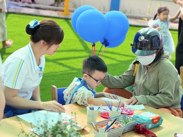 Hoạt Động 8/3 Cho Trẻ Mầm Non Tại Apexschool