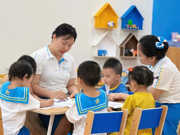 Trường Mầm Non Gần Trung Tâm Dĩ An, Ba Mẹ Đưa Đón Thuận Tiện