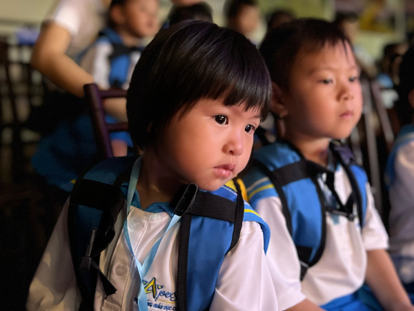 Học Sinh Apexschool Trải Nghiệm Nghệ Thuật Múa Rối Nước "Hoa Đất Việt" Đầy Sắc Màu